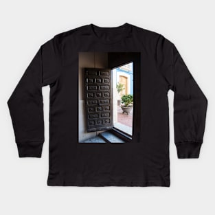 Open door. Kids Long Sleeve T-Shirt